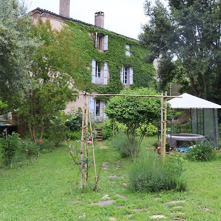 Au Jardin Bed and Breakfast Moissac Eksteriør billede